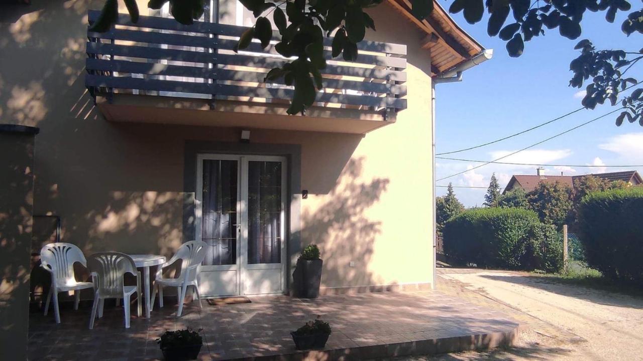 Silence Apartmanhaz Залакарош Экстерьер фото