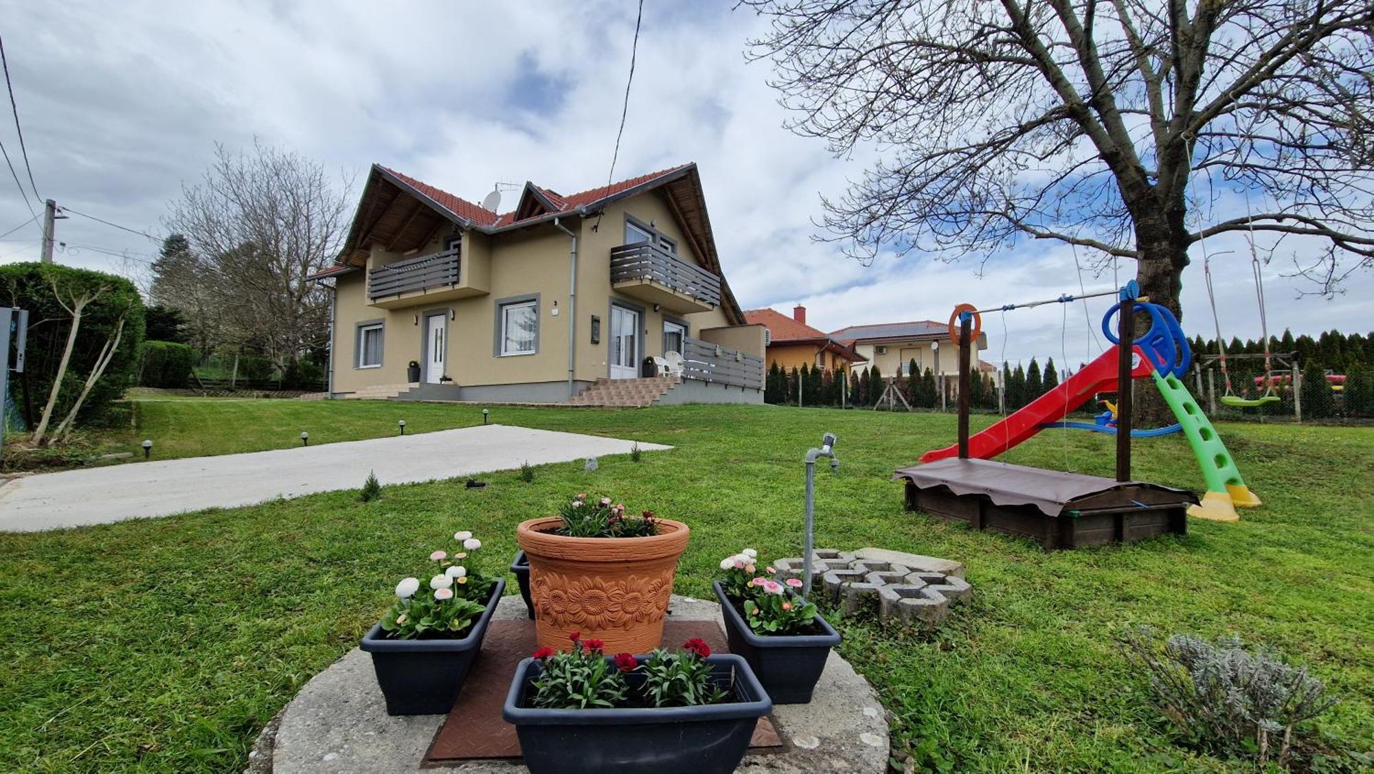 Silence Apartmanhaz Залакарош Экстерьер фото