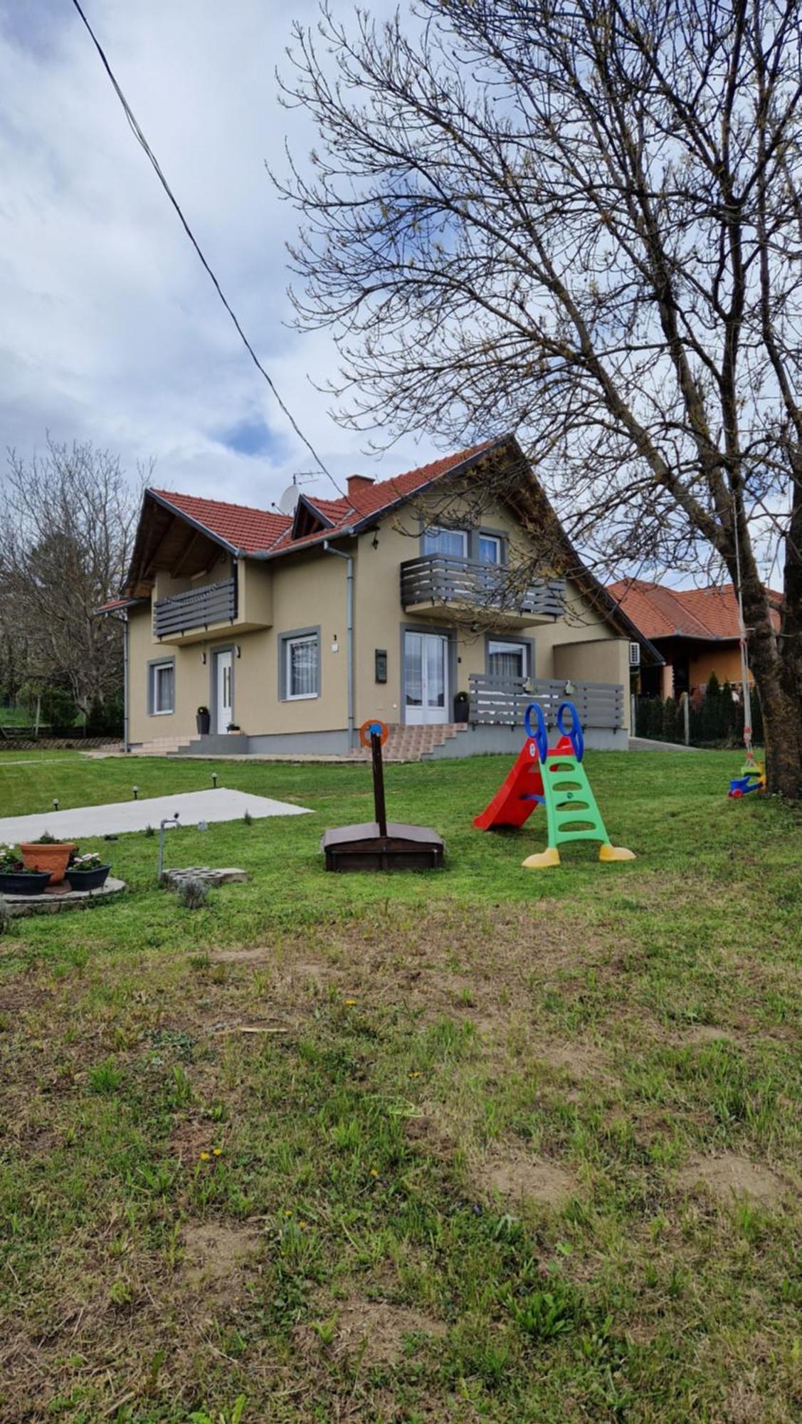 Silence Apartmanhaz Залакарош Экстерьер фото
